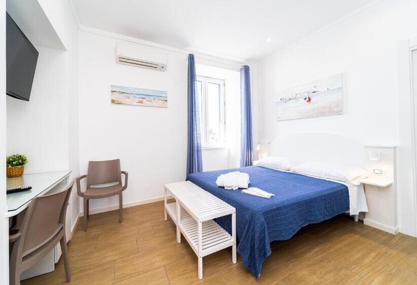 اتاق استاندارد با چشم‌انداز دریا, Frennesia Amalfi Coast