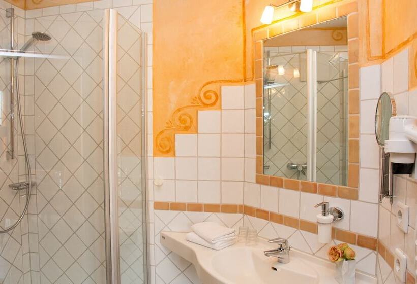 Семейный Номер, Casa Rustica   Eintrittskarten Für Den Europapark Erhalten Sie Garantiert über Uns!