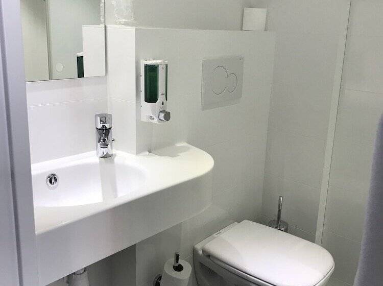 Номер Комфорт, Brit Hotel Marvejols