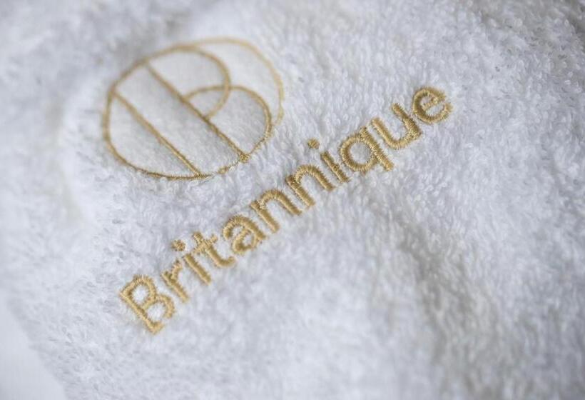 Номер Superior, Britannique