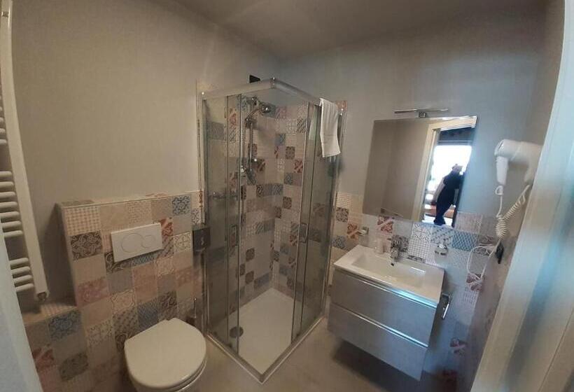 Четырехместный Номер Стандарт, Chacaril
