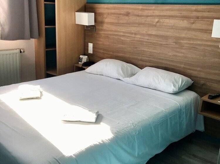 Номер Стандарт, The Originals Access, Hôtel Les Iris, Bercksurmer