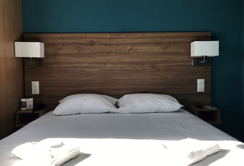 Четырехместный Номер Стандарт, The Originals Access, Hôtel Les Iris, Bercksurmer