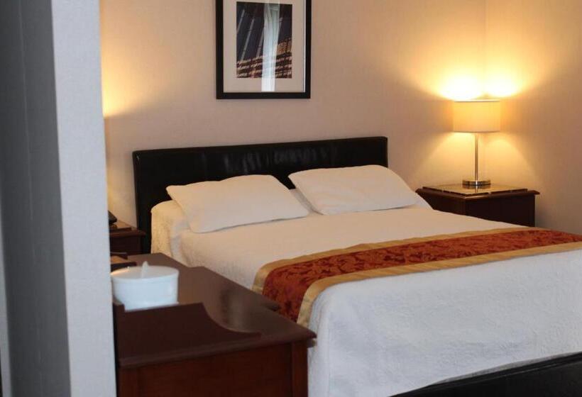 Номер Стандарт, Motel Capri Et Suites
