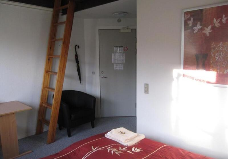 4인용 스탠다드 룸, Motel Stege