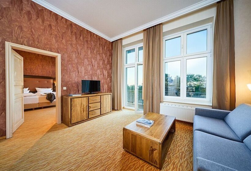 Семейные Апартаменты, Strandhotel Preussenhof