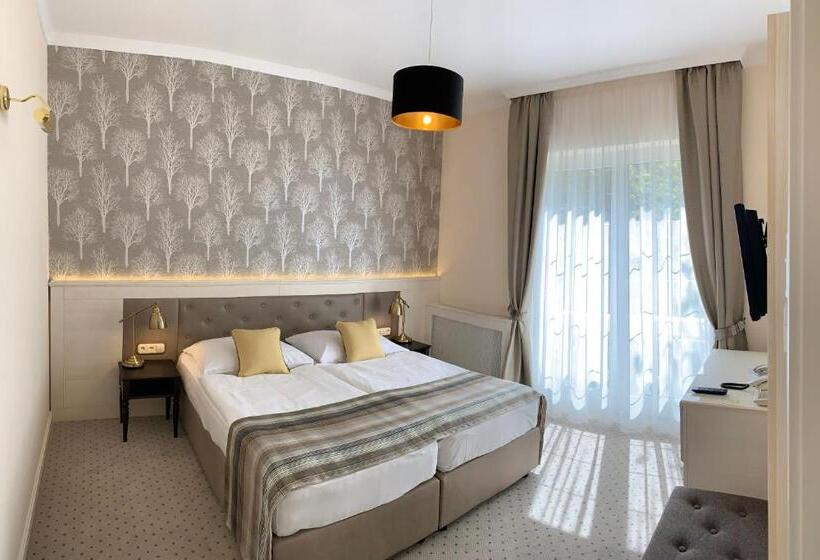 اتاق استاندارد, Villa Medici Hotel & Restaurant