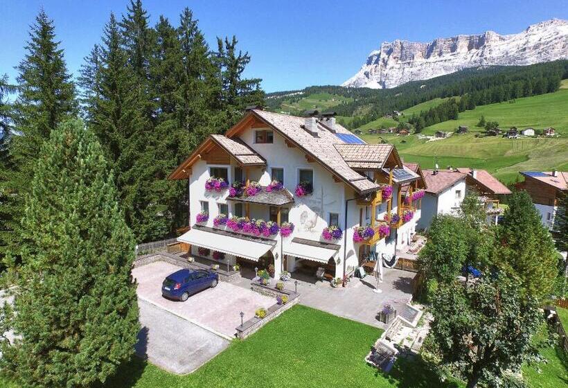 Студио Стандарт с Балконом, Apartments Lasteis