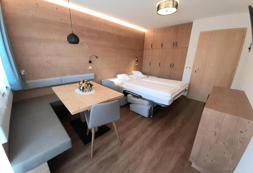 Апартаменты 1 Спальня с Балконом, Apartments Lasteis