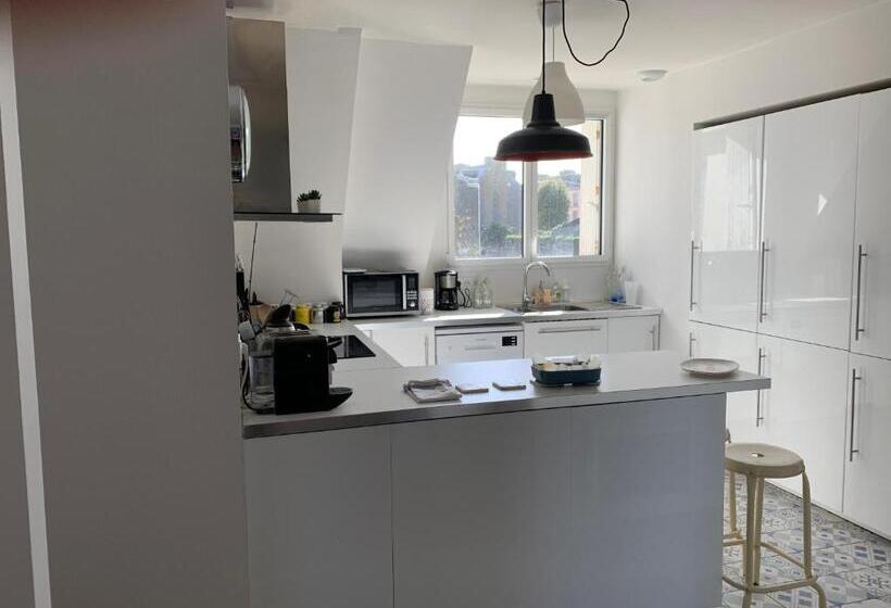 آپارتمان 1 خوابه با چشم‌انداز دریا, Appartement Design Ii   Port Du Rosmeur  Douarnenez