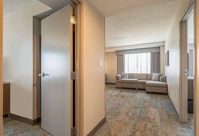Люкс Адаптированный для Инвалидов, Homewood Suites By Hilton Toledo Downtown