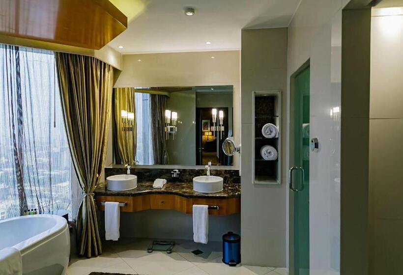 سوئیت پرزیدنت, Lagos Continental