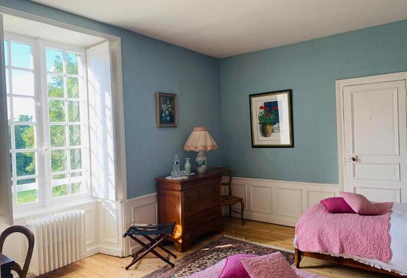 Полулюкс Вид на Сад, Manoir De Trégaray