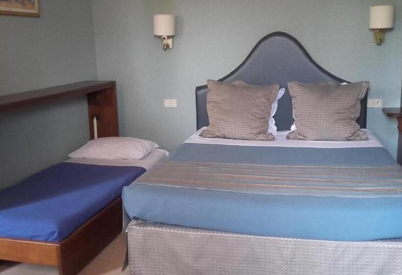 اتاق استاندارد سه نفره, Cit Hotel Sphinx
