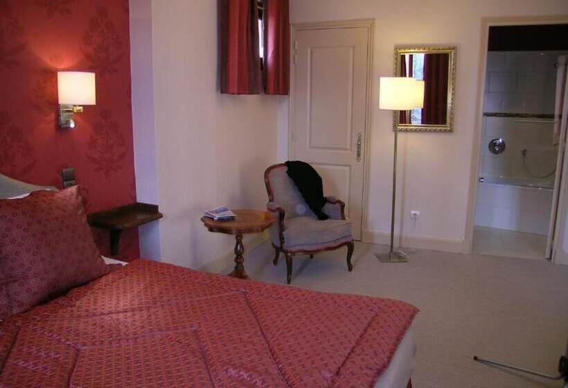 اتاق استاندارد چهار تخته, Cit Hotel Sphinx