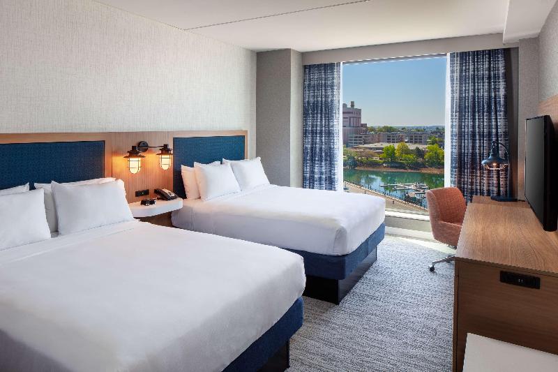 اتاق استاندارد سه نفره, Cit Hotel Sphinx