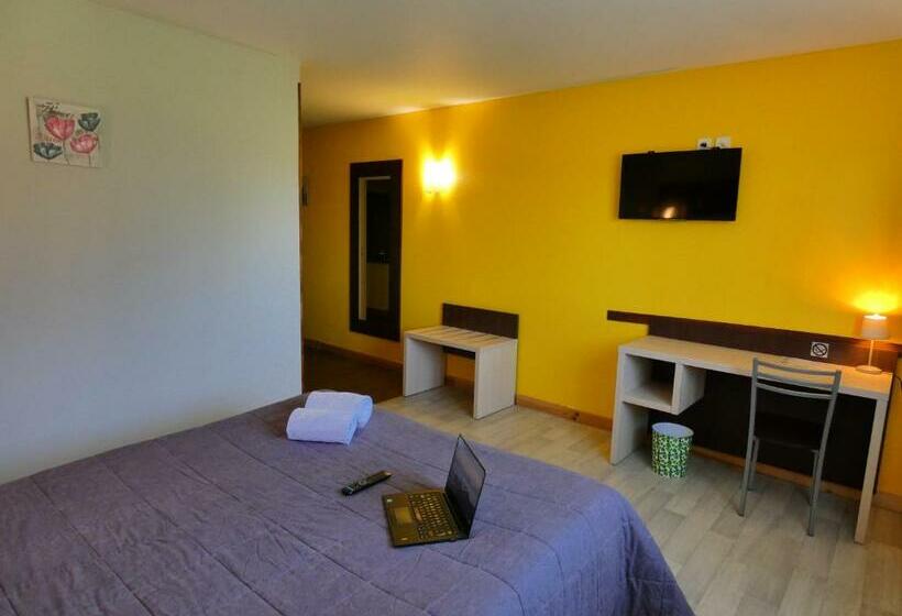 اتاق استاندارد یک نفره, Hôtel Azur Saint Junien Cit