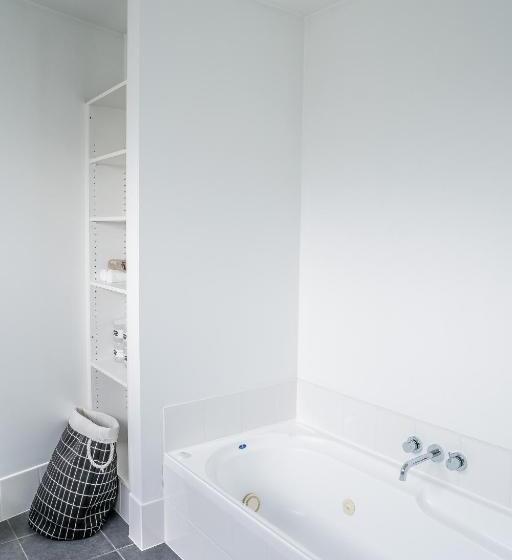 דירת 4 חדרים, Airport Christchurch Motel