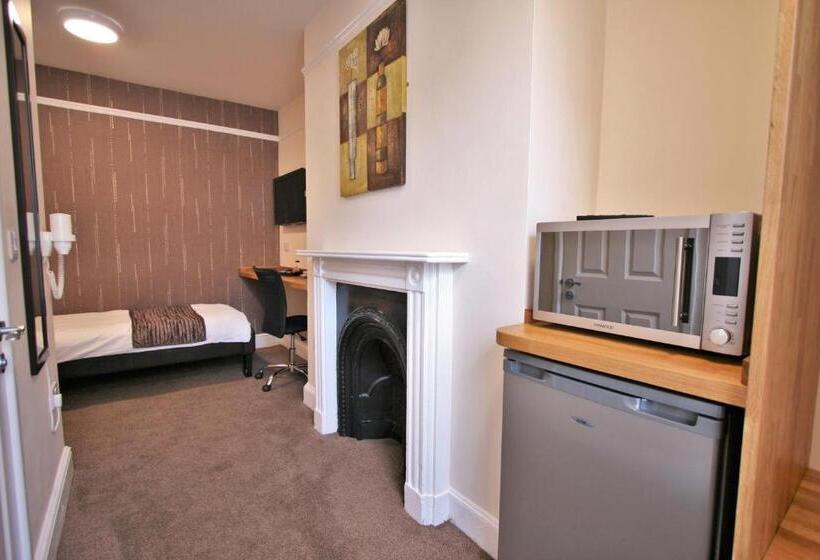 اتاق استاندارد یک نفره, Central Hotel Cheltenham By Roomsbooked