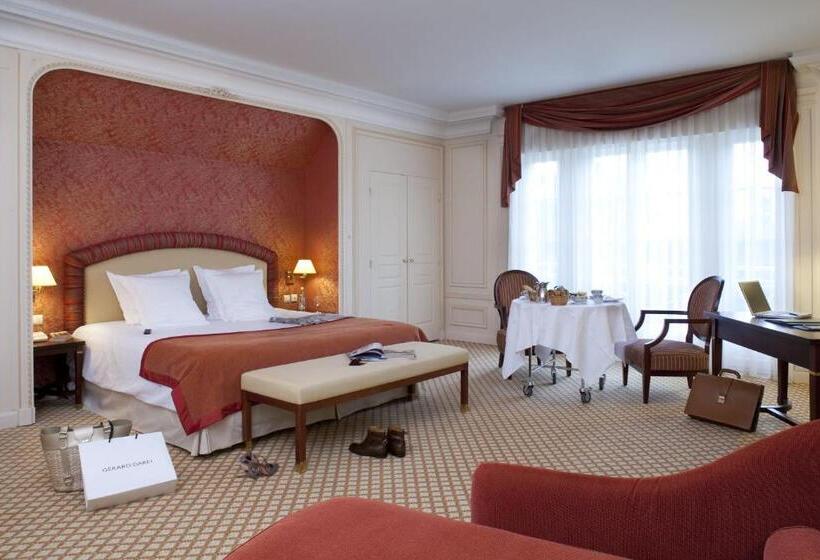 Полулюкс, Le Domaine Des Roches, Hotel & Spa