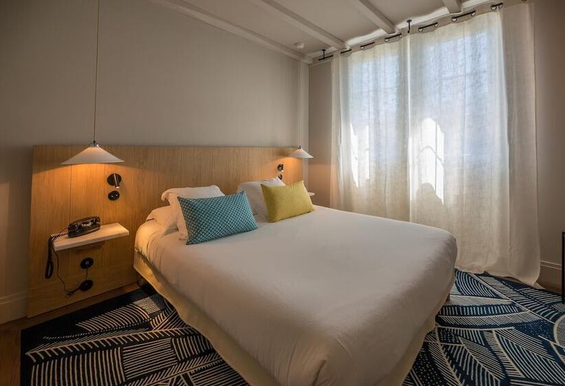 Номер Стандарт, Hôtel Ithurria