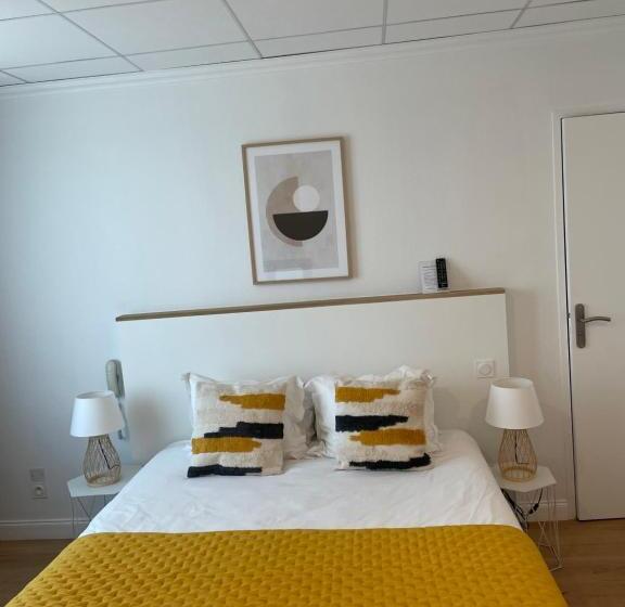 Номер Стандарт, Hôtel Porte Mars Reims Gare Centre Arena