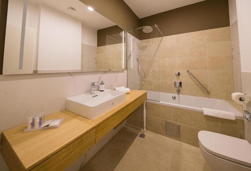 Люкс Премиум, Boutique Hotel Esplanade