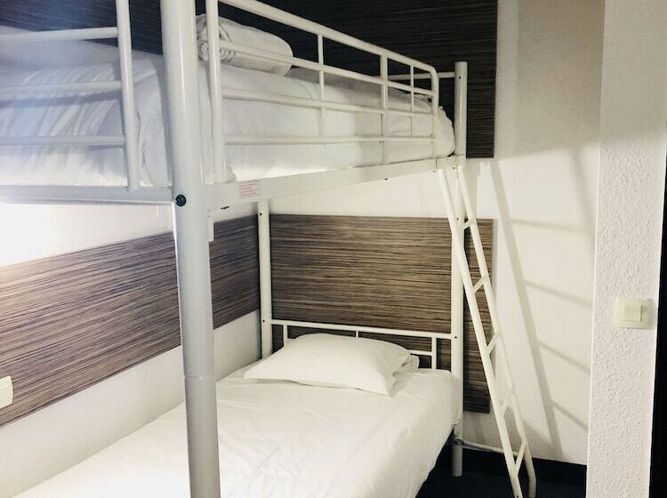 اتاق استاندارد سه نفره, Fasthotel Lens Noyelles Godault