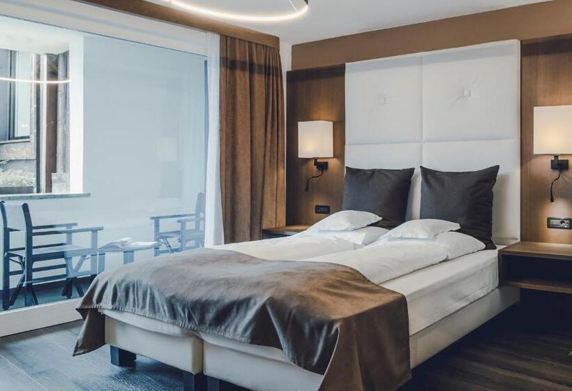 Номер Basic, Golserhof
