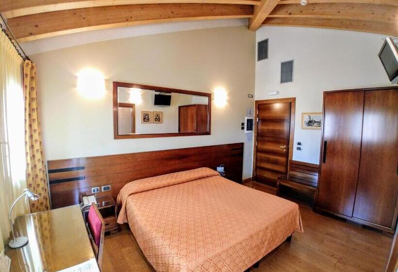 Номер Стандарт, Locanda Al Sole
