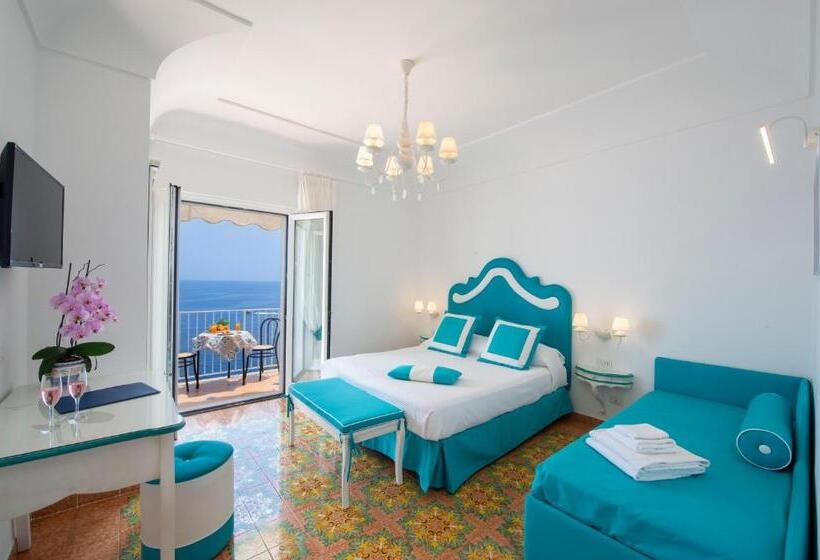 Triple Room Sea View, Open Gate