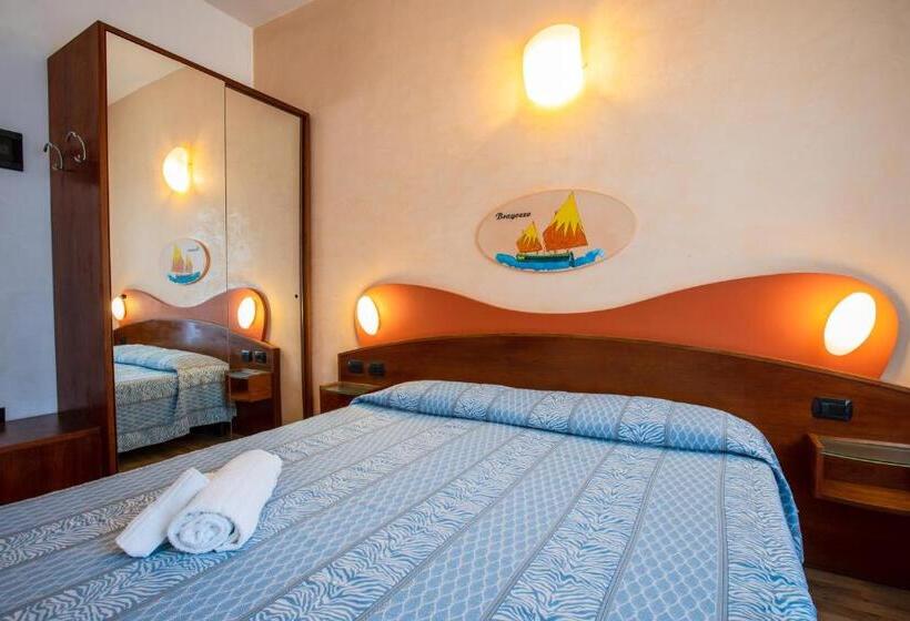 Номер Стандарт, Miramare Hotel Ristorante Convegni