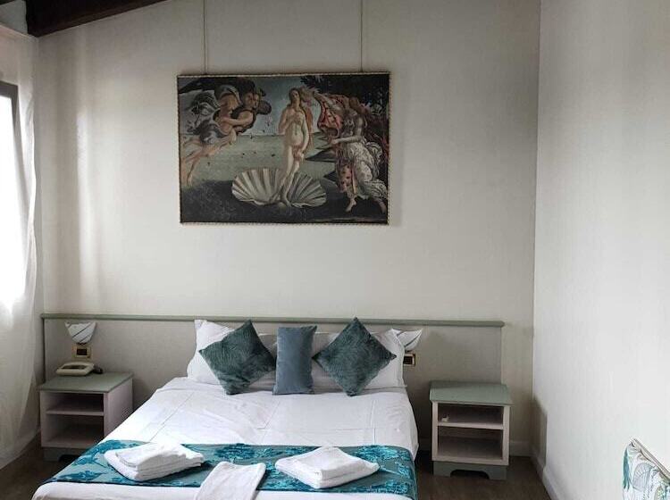 标准间, Villa Sara