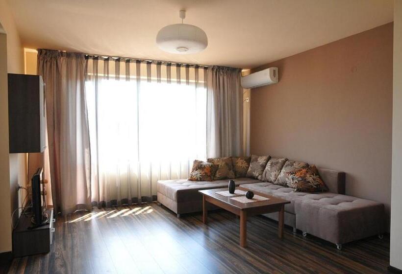 Апартаменты Deluxe 1 Спальня, City Blagoevgrad Family