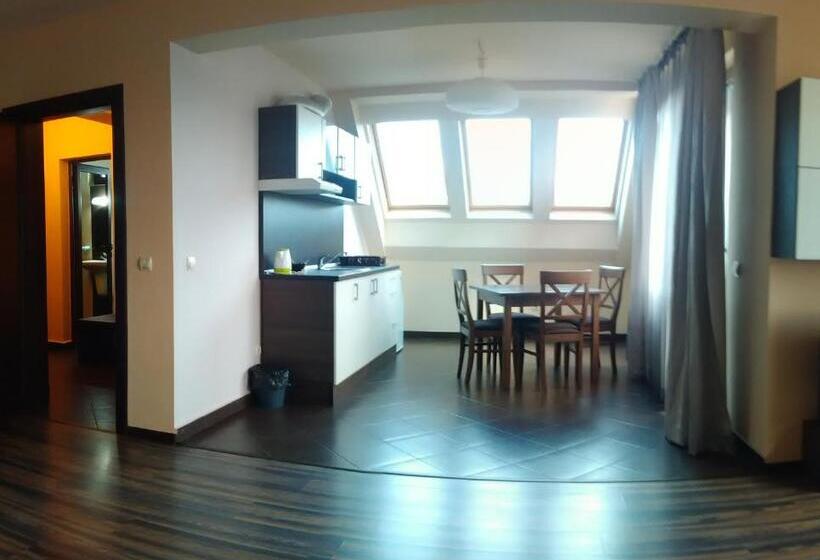 Апартаменты Deluxe 1 Спальня, City Blagoevgrad Family