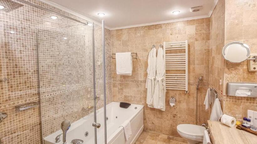 جناح جونيور مطلّ علي البحر, Grand Hotel Pomorie   Medical Spa