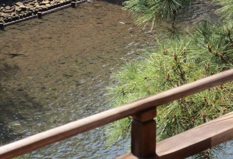 Номер Стандарт Вид на Реку, K S House Ito Onsen  Historical Ryokan Hostel