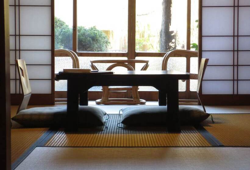 Номер Стандарт Вид на Реку, K S House Ito Onsen  Historical Ryokan Hostel