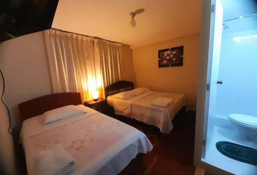 اتاق استاندارد سه نفره, La Encantada