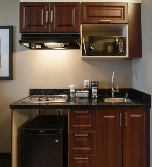 Номер Стандарт с Кухней, Best Western Plus Moose Jaw