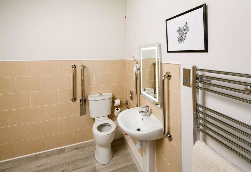 Номер Стандарт, Ibis Styles Birmingham Oldbury
