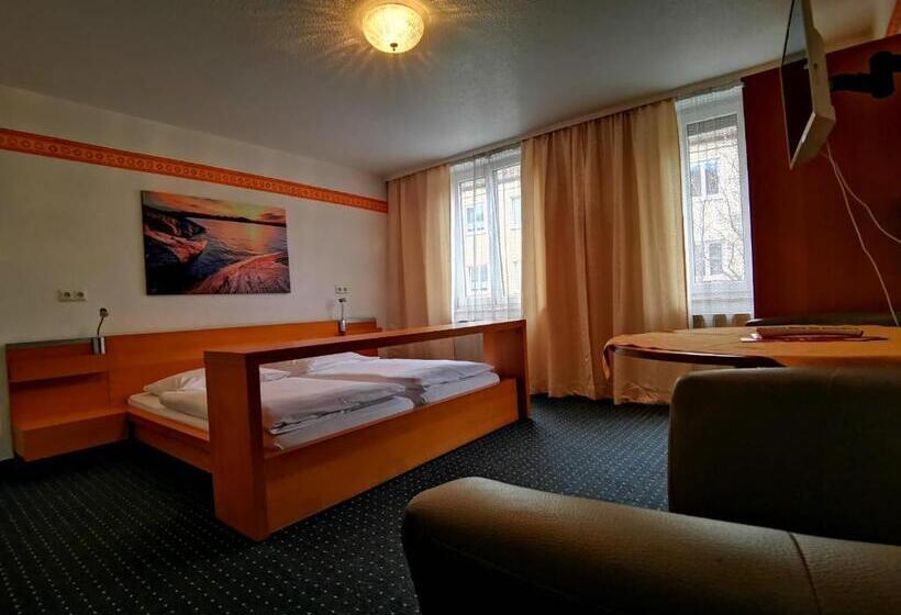 اتاق استاندارد, Jakoberhof