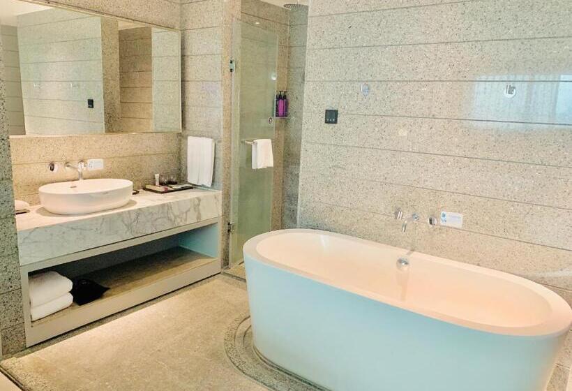 Номер Deluxe Кровать Кинг, Mercure Fuzhou Downtown