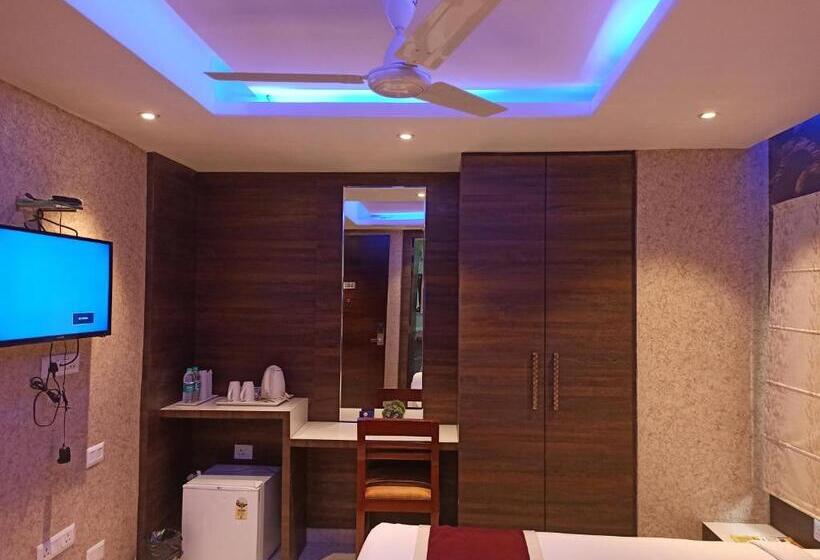 اتاق لوکس, A P Home S   A Boutique