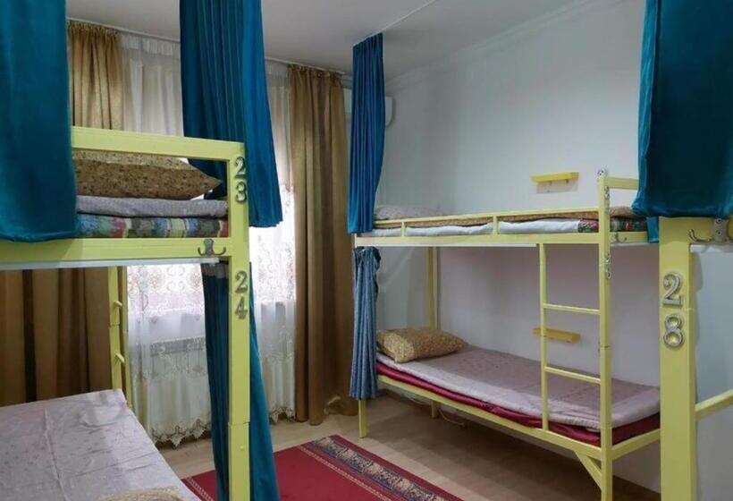 تختخواب در اتاق مشترک, Assem Hostel Dostyk