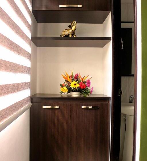 Deluxe Suite King Bed, El Solar Casa