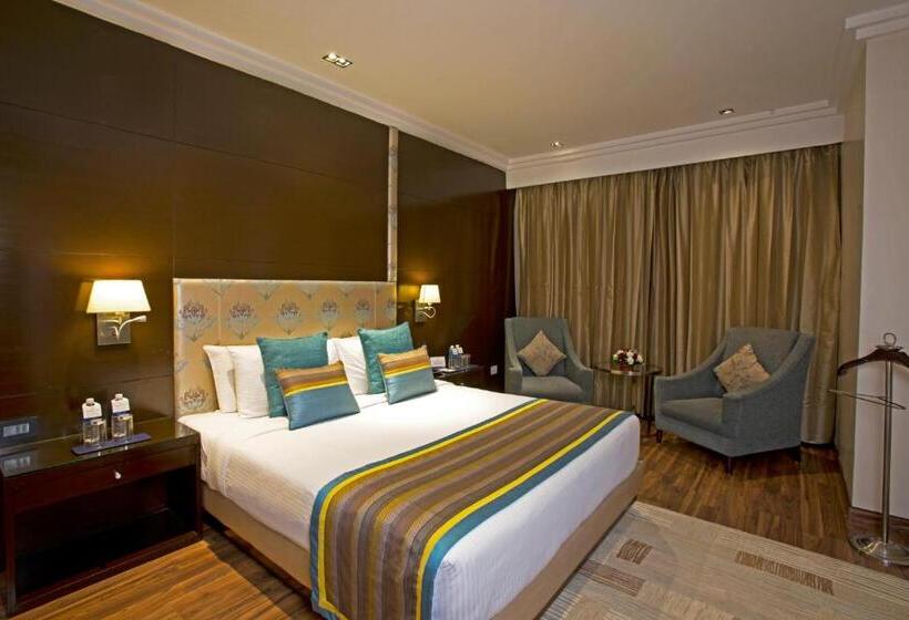 سوییت, Golden Tulip Chandigarh, Panchkula
