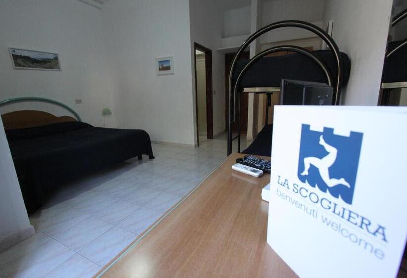 اتاق استاندارد چهار تخته, Ristorante La Scogliera   Nuova Gestione