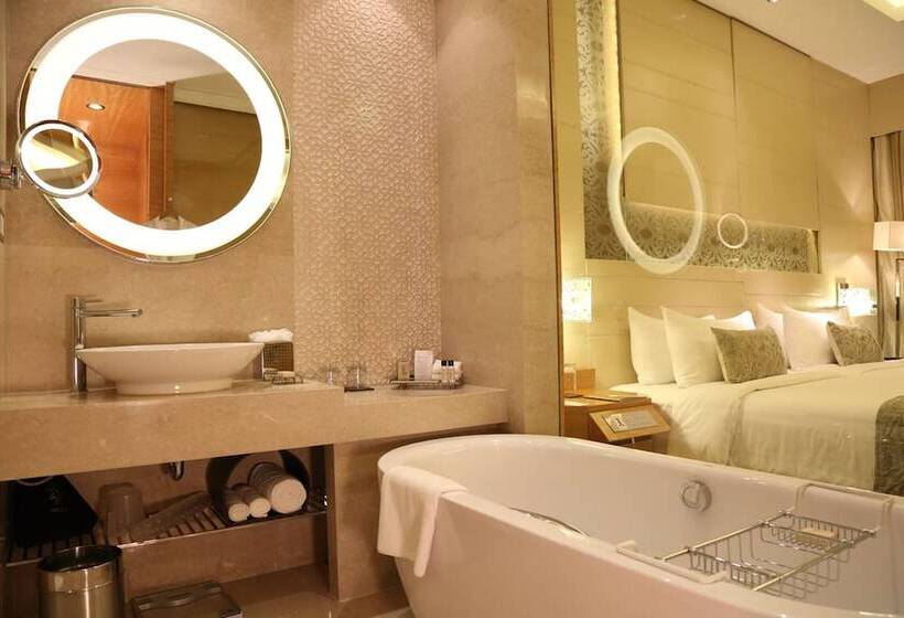 سوییت اجرایی, Taj City Centre  Gurugram