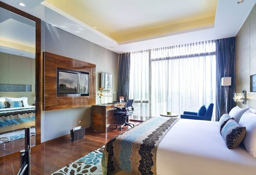 اتاق لوکس, Taj City Centre  Gurugram